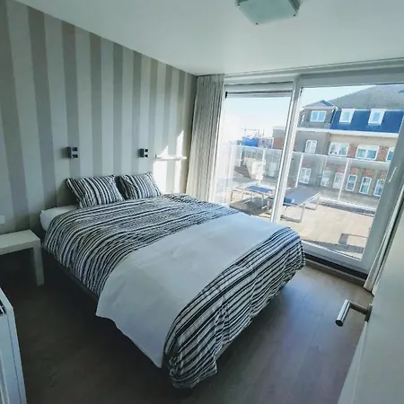 Lägenhet Penthouse Met Groot Terras *