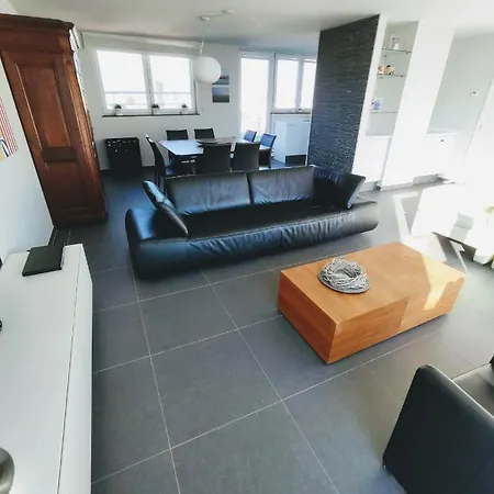 Apartment Penthouse Met Groot Terras *