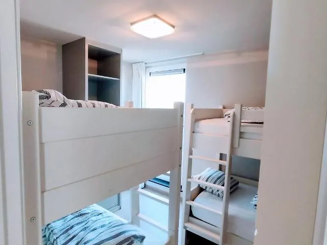 Penthouse Met Groot Terras 奥斯滕德