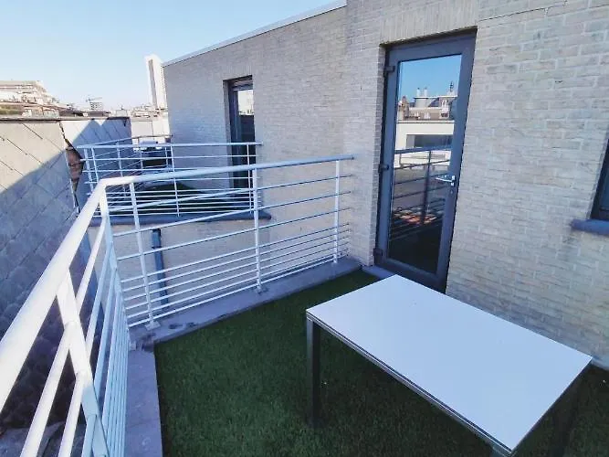 公寓 Penthouse Met Groot Terras *